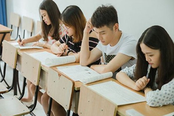 高中线上补课哪个平台好