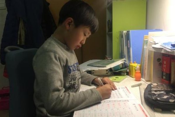 快开学了作业还没写完怎么办啊？