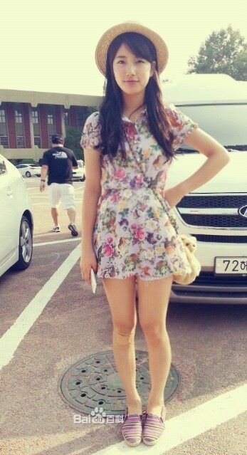 求这位 韩国女艺人的名字