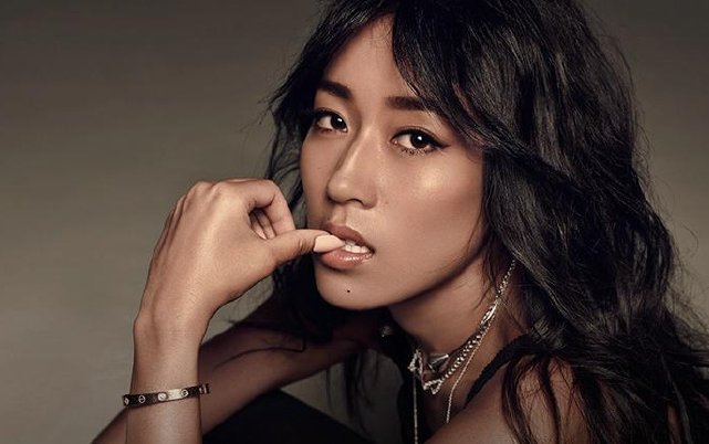 有一首歌歌词是妈妈的泪水