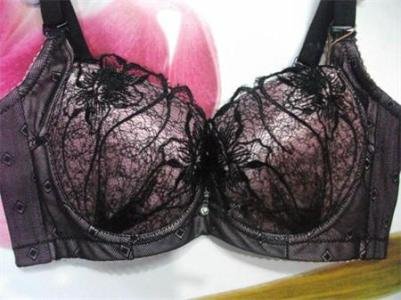 胸罩38C是多大的罩杯？