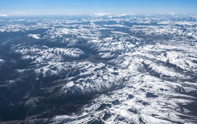 世界屋脊打一数字谜