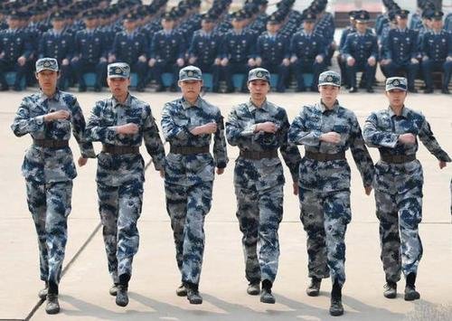 网红小伙加入海军陆战队，你愿意成为军人的一员吗？