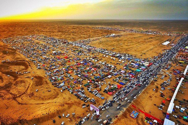 阿拉善英雄会开幕后，为何会瞬间走红？