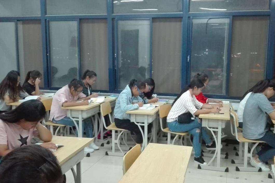 大学晚自习不准做的事情有哪些?