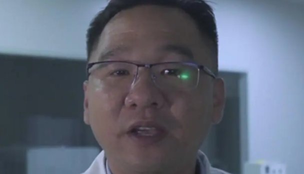 《大漠警示》里的大漠叔叔是什么级别的?立哥的真实身份是什么?