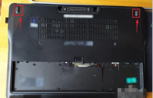 笔记本电脑内存条在哪