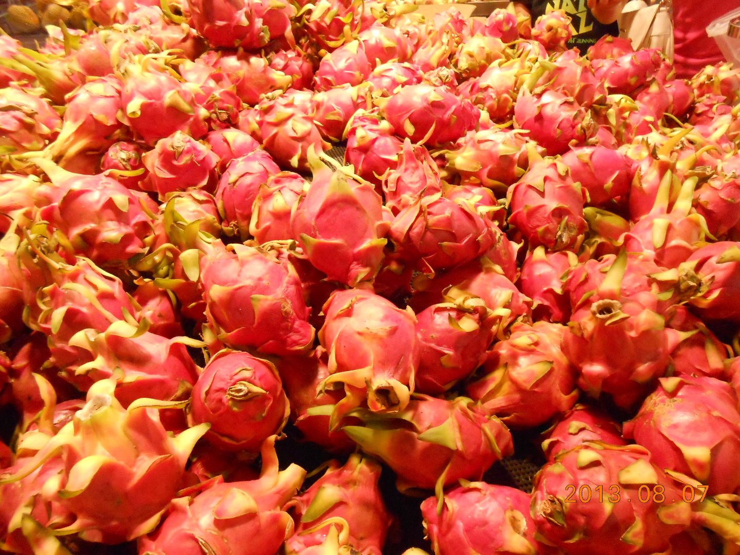 一般情况下为何红心火龙果比白心火龙果甜？