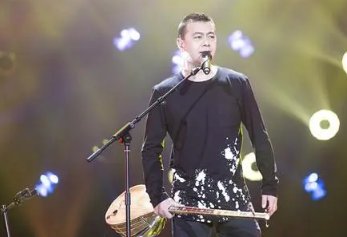 人的一生啊就一堆堆坎坷是什么歌