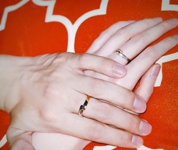 张檬金恩圣戴情侣对戒，两人是否好事将近了？