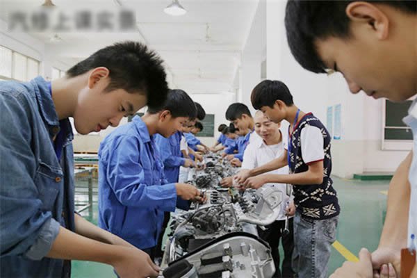 初中毕业可以上什么学校？