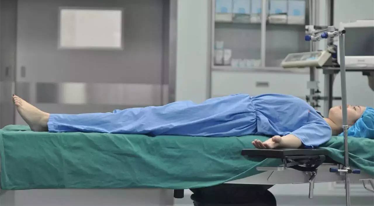 绵阳29岁女子做妇科微创手术身亡，为何一个小小手术会要人命？