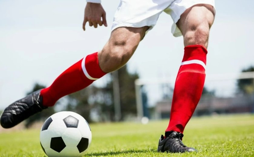 足球是越圆越光滑越好听吗