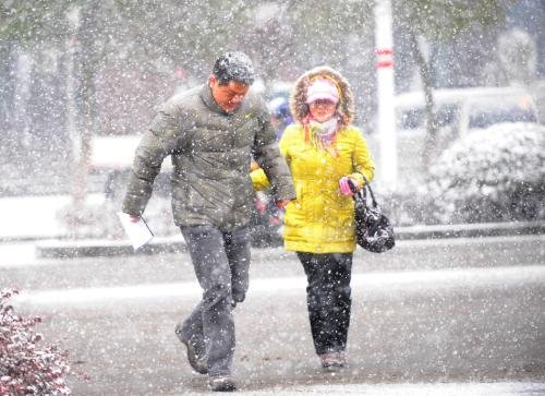 南方天气将开启速降模式，什么时候能够迎来气温回暖？