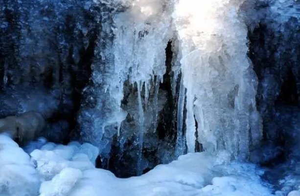 古代称千年冰的是