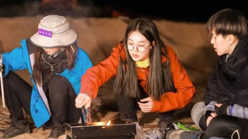 曾经要成为内地第一女团的火箭少女为何现在突然解散？