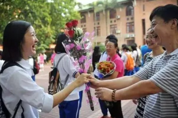 河北高考考哪个卷