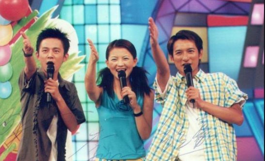 《快乐大本营》播出24年，何炅是什么时候加入这档节目的？