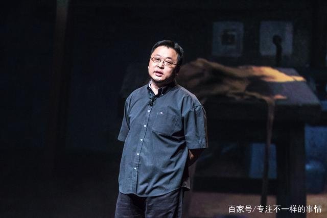 债务人“楷模”罗永浩再次被执行1853万，他到底欠了多少钱？