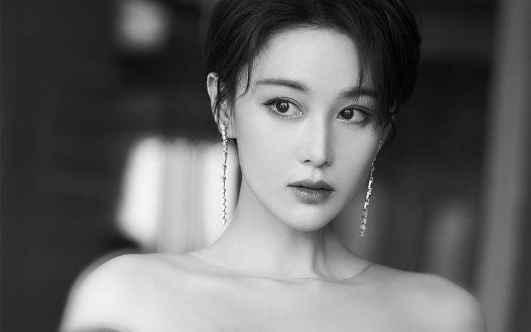 张馨予：我是一只笨鸟但也要飞啊，我们在生活中该有怎样的一种态度？