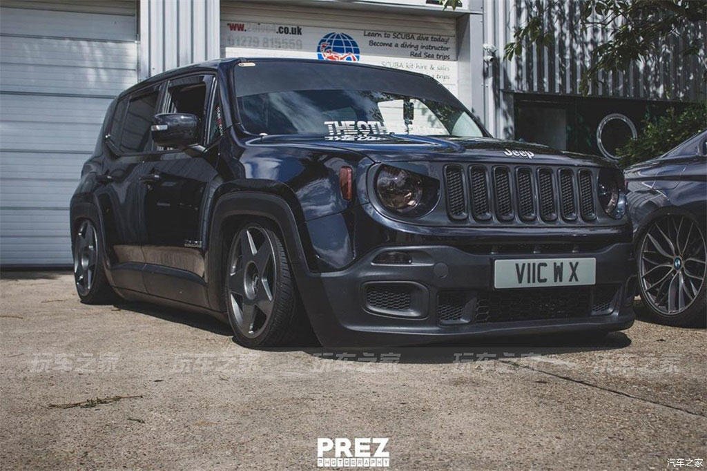 女车主也玩个性 JEEP自由侠改装Hella Flush风格