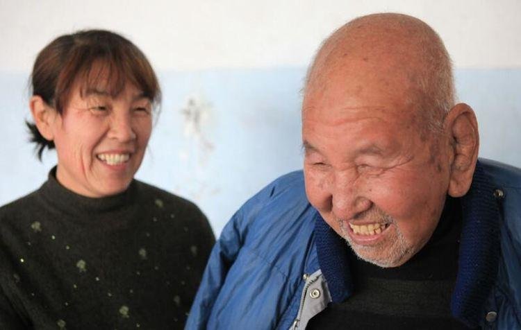 八旬大爷相亲想找年轻女性，大爷有机会吗？