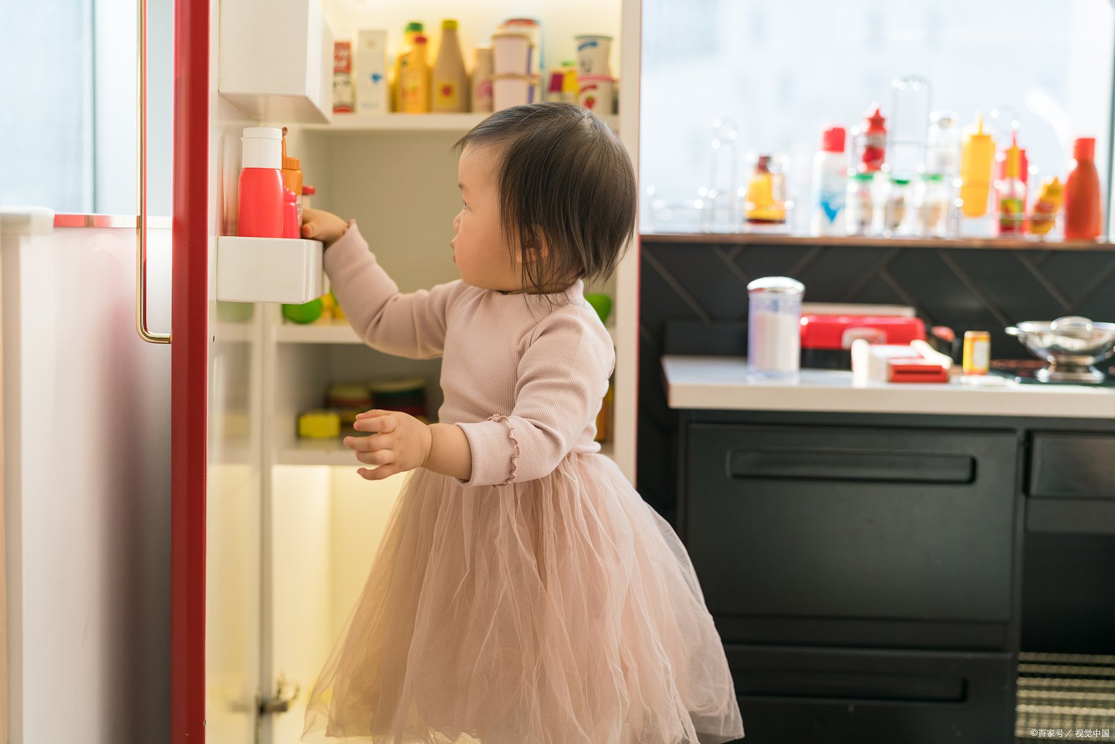 上海冰柜销量翻倍，背后的原因有哪些？