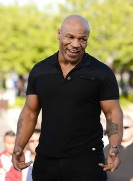 泰森和考克莱打谁会赢？