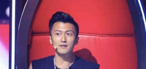 王菲和谢霆锋相隔几岁？