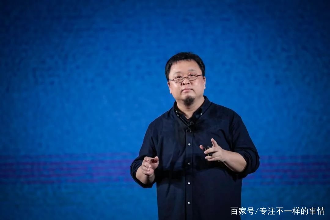 债务人“楷模”罗永浩再次被执行1853万，他到底欠了多少钱？