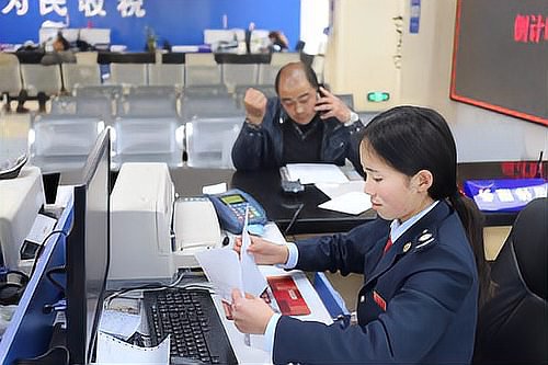 纳税的意义是什么六年级数学