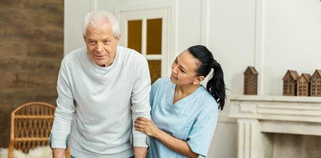 八旬大爷相亲想找年轻女性，大爷有机会吗？