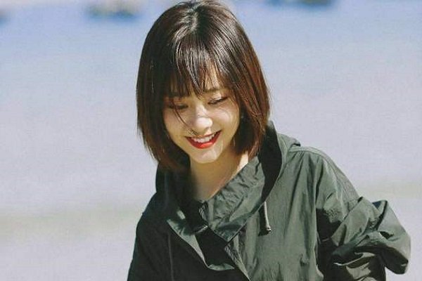 《以家人之名》收官了，谭松韵是如何发文告别李尖尖的？