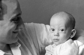 像素发明者基尔希去世，基尔希生前有哪些人生经历？