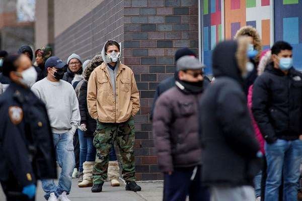 疫情之下，美国社会贫富差距为什么会日趋严重？