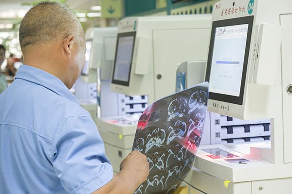 都美竹疑似被带去查CT了，什么情况下才会查CT？