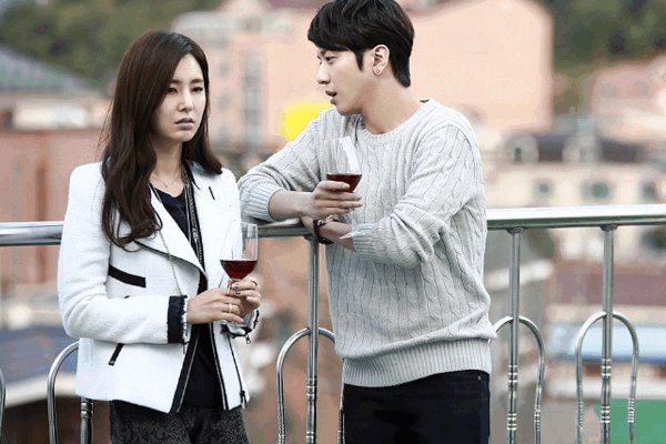 郑容和主演的电视剧