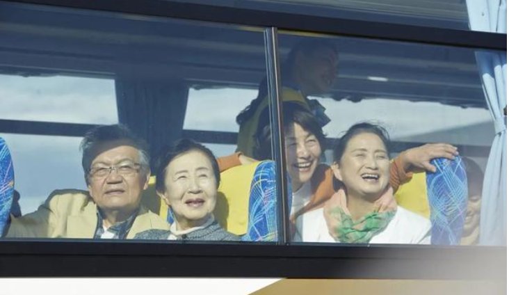 失意的旅游人，卖保险年入60万，他背后有着怎样的励志经历？