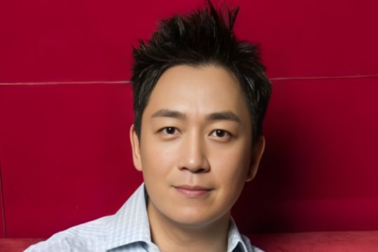 潘粤明个人简历