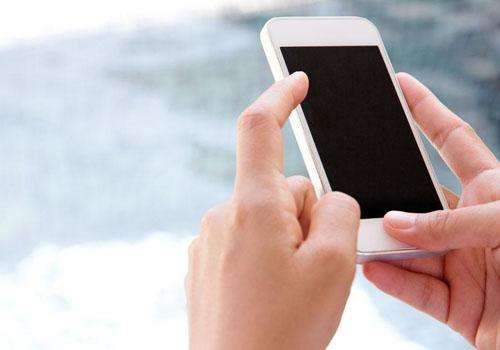 赵薇方否认离婚,如何抵制网络谣言?