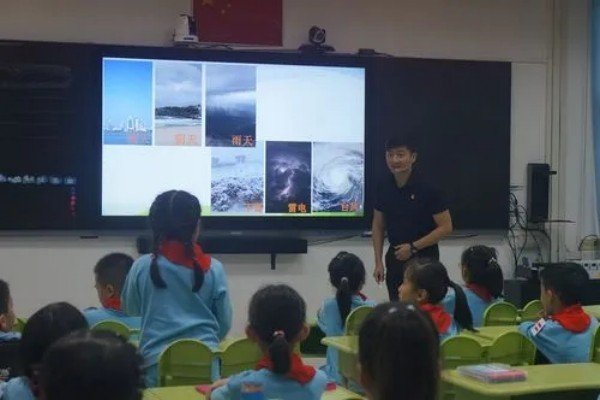 关于国庆节的一首小诗