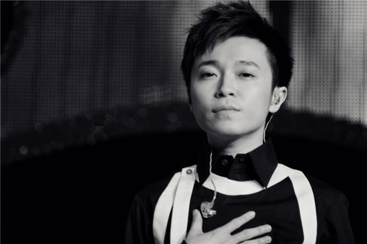 吴青峰著作权案胜诉后，是如何发文喊话前老板的？