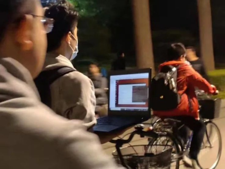 清华学生晒一周作业量求救，他们的作业量到底有多繁重？