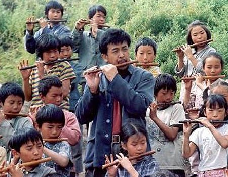 斯琴高娃在《二十五个孩子一个爹》中饰演谁？