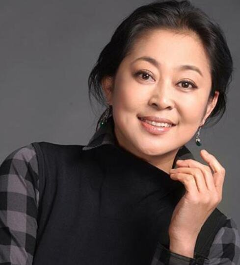 倪萍吐槽4位主持人，她是开玩笑的还是认真的？