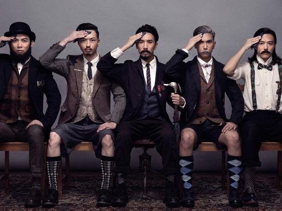 1976乐队的乐队成员