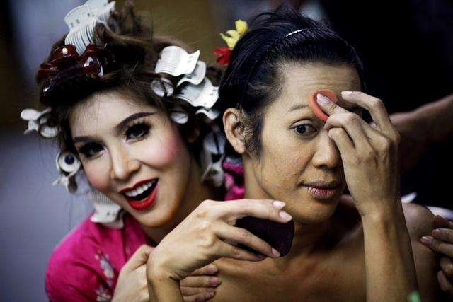 福建一同居4年的男友竟是女人，她怎么做到不被发现的