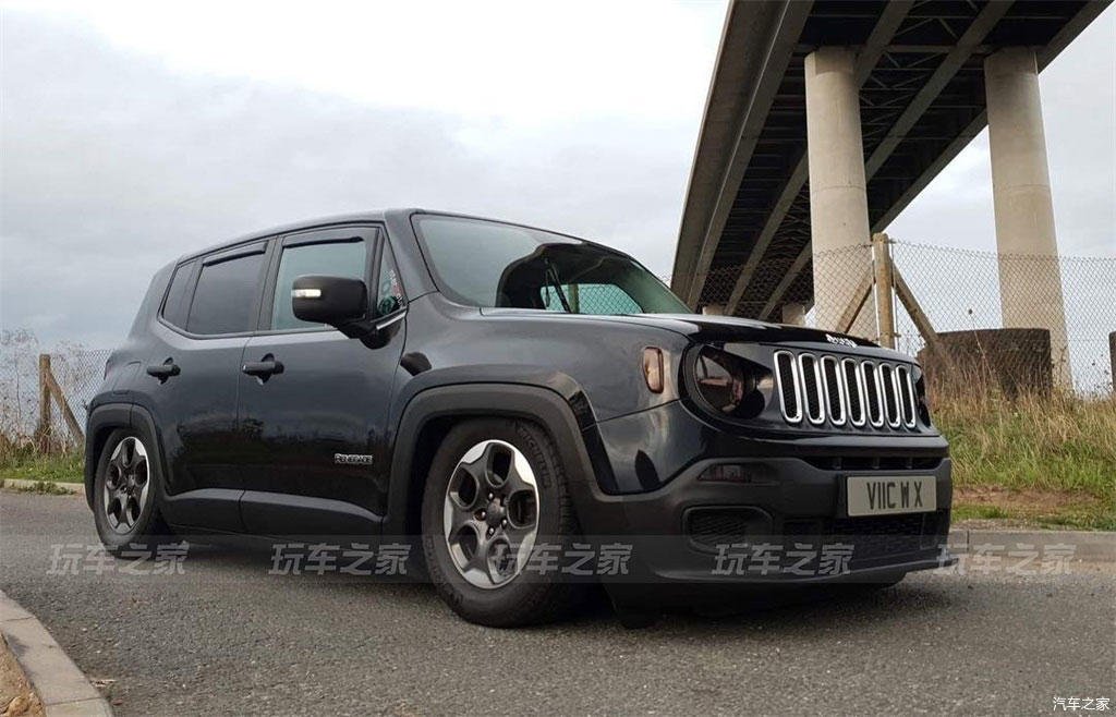 女车主也玩个性 JEEP自由侠改装Hella Flush风格