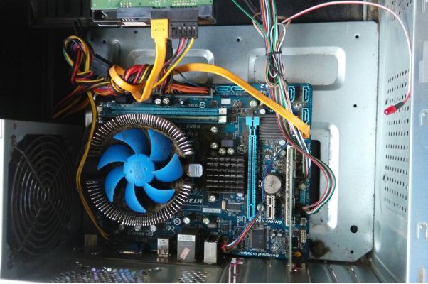 一般计算机电源都在多少电压范围内工作