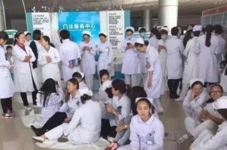 韩国数万名医生集体罢工这是否是对病人的不负责任？